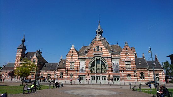 Train World