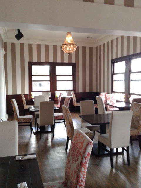 Antik Restaurant + Bar