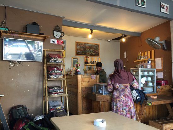 Yombex Cafe