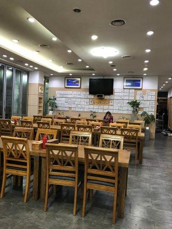 Islands Sashimi Restaurant