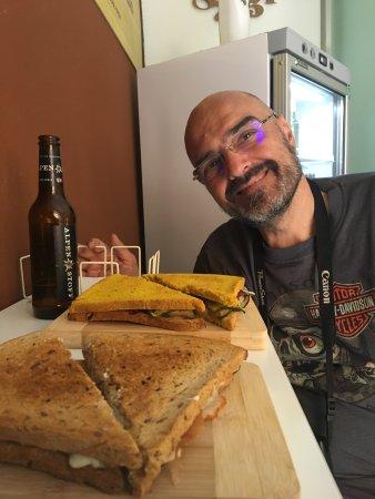 Tugo Tosteria