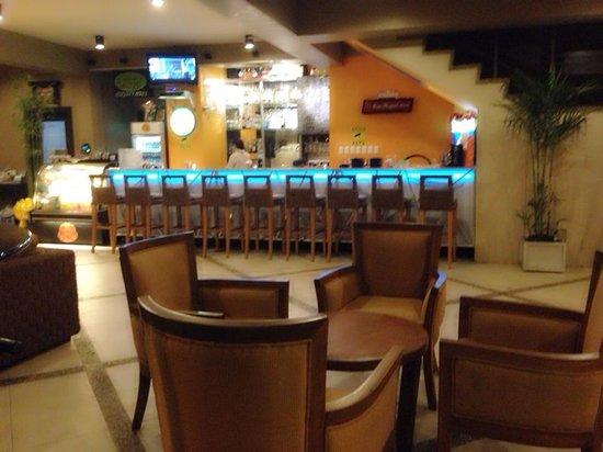 Tesoro E Bar Cafe