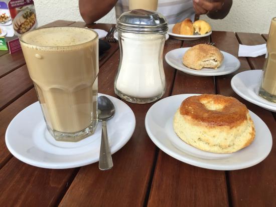 Los Bisquets de Obregon