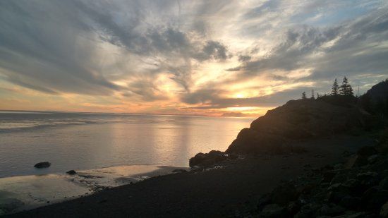 Beluga Point
