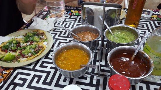 Tacos Los Moya