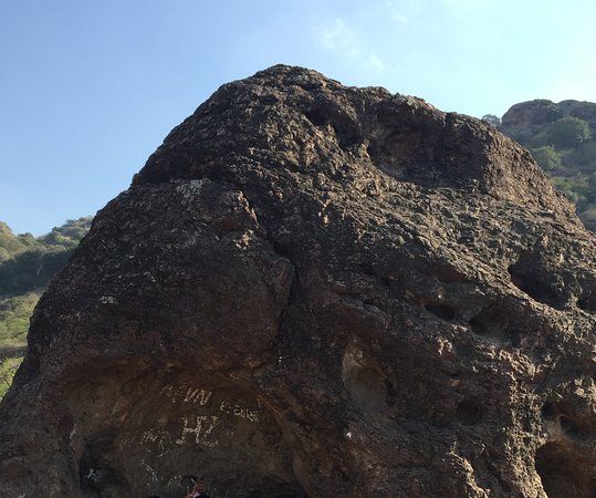 Osam Hill