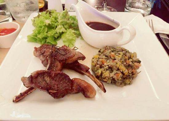 TWO in ONE Bistro & Cafe