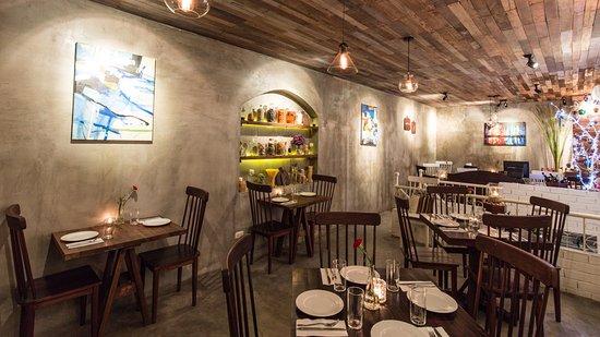 Nossa Steakhouse & Italian Cuisine