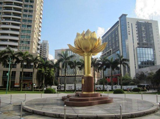 Lotus Square