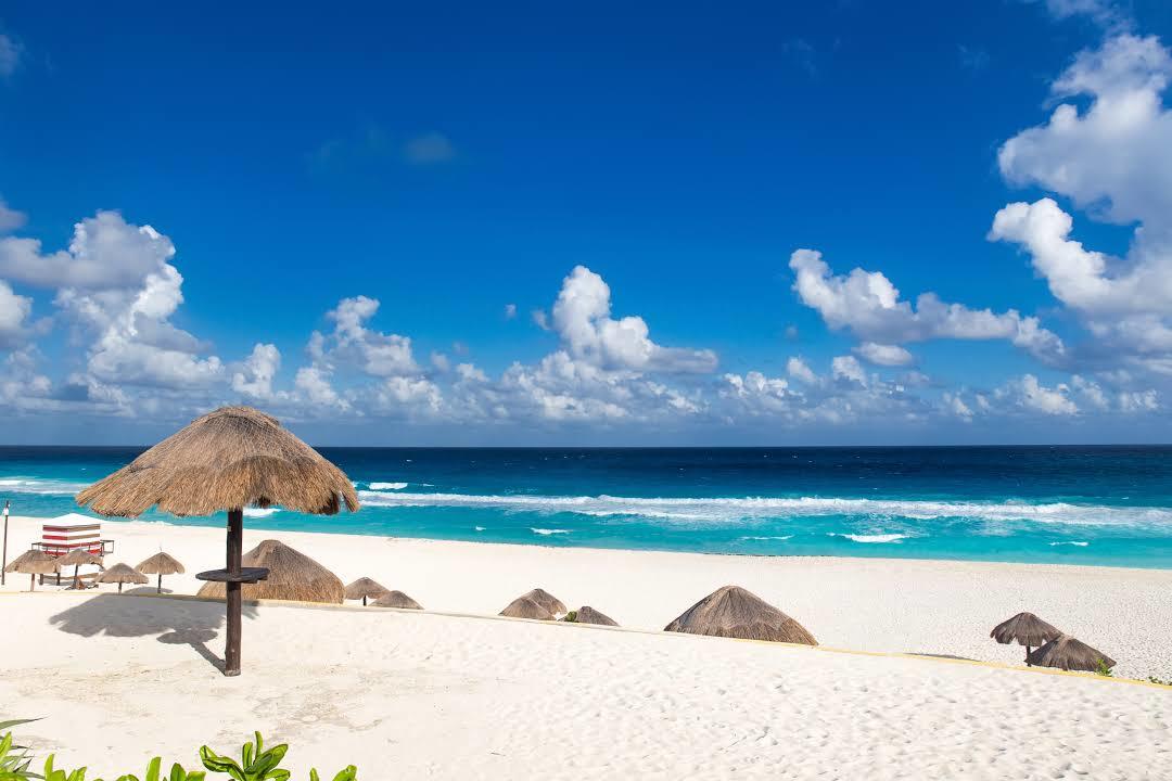 Playa Delfines