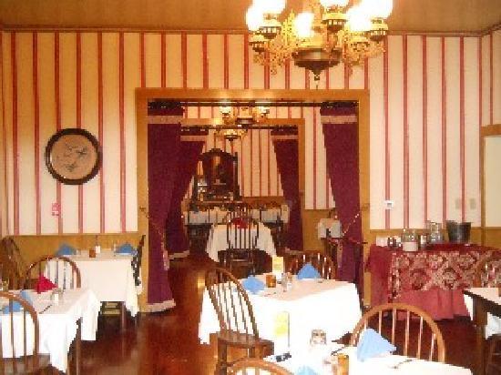 The Cosmopolitan Hotel and Restaurant