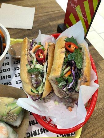 DISTRICT Banh Mi