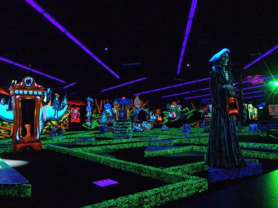 Monster Mini Golf