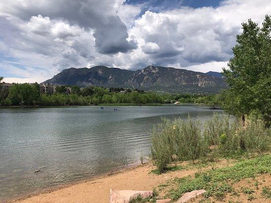Quail Lake Park