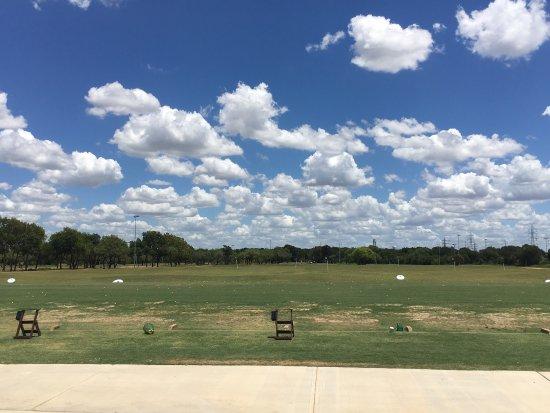 San Pedro Driving Range & Par 3 Course