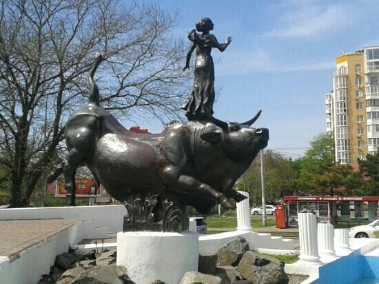 Abduction of Europa Monument
