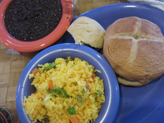 Pollo Tropical