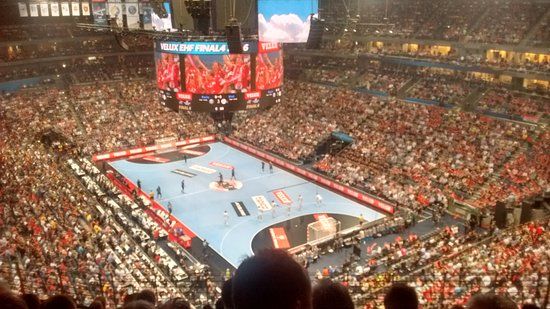 Lanxess-Arena