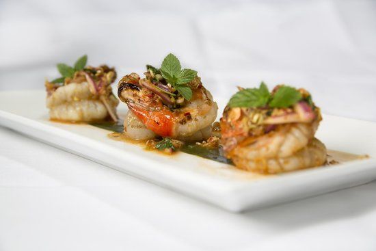 J. Wongs Thai & Chinese Bistro