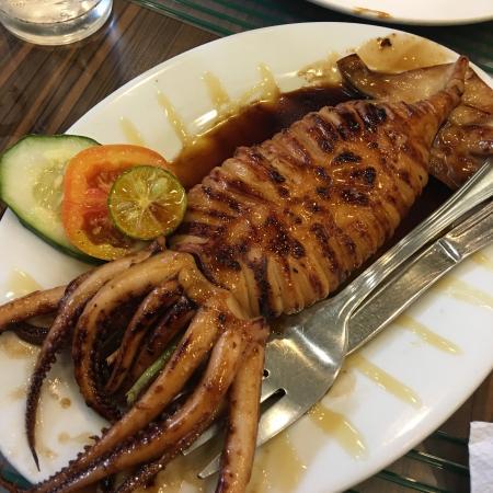 Colonial Grill