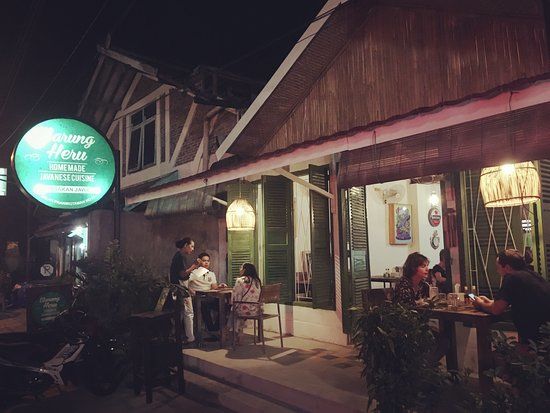 Warung Heru