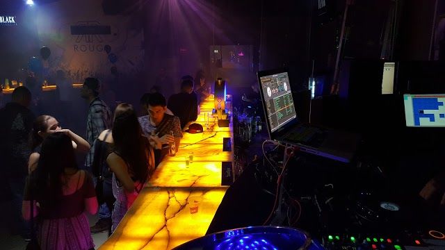 Club Rouge
