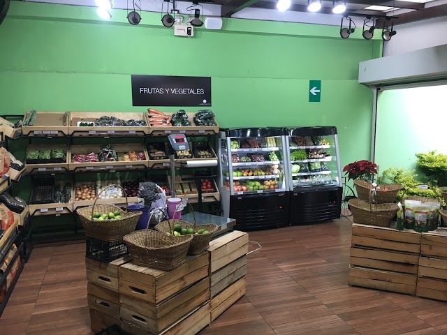 El Mercadito 14