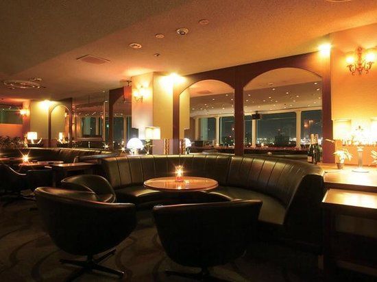 Sunset Lounge