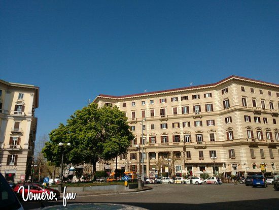Piazza Vanvitelli