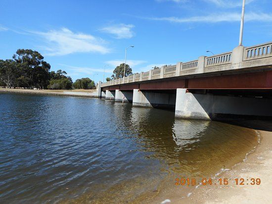 Causeway Bridge