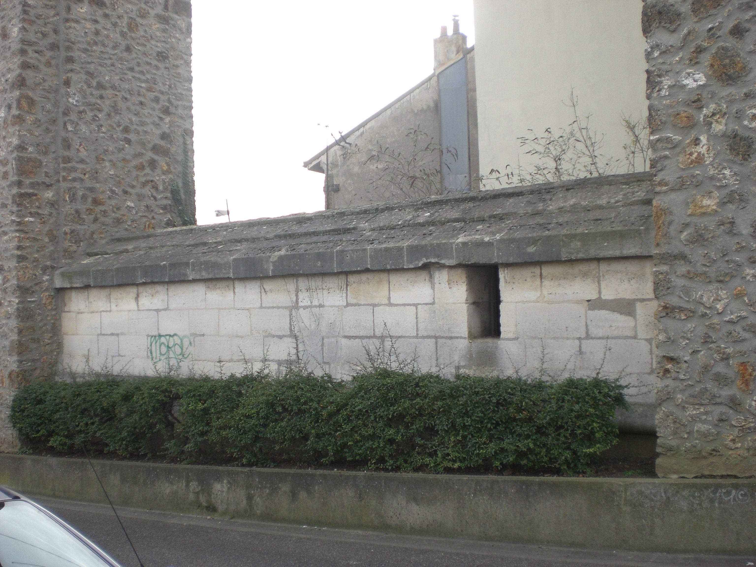 Medici aquaduct