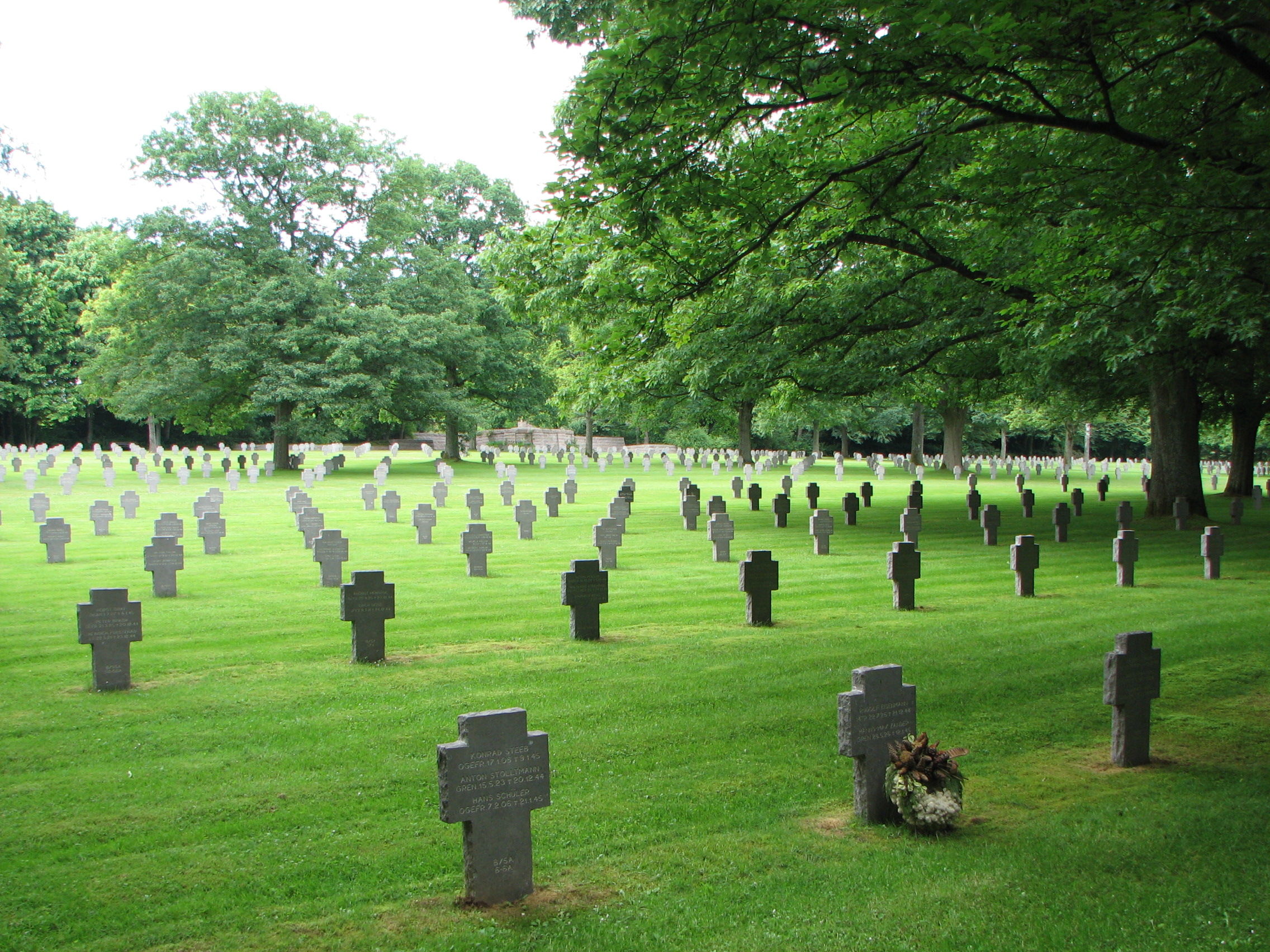 Deutscher Soldatenfriedhof 1939-45 Sandweiler