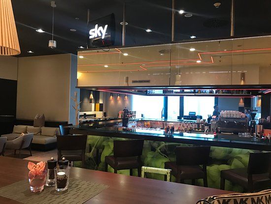 Loden Bar & Lounge