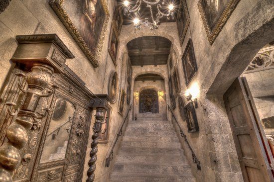 Stone Hall Castle