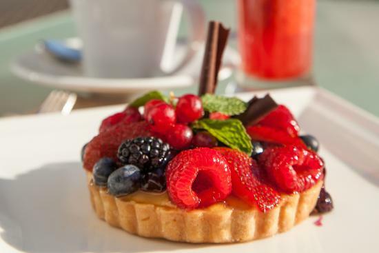 Halwa Lounge Cafe